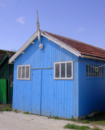 Premiere image